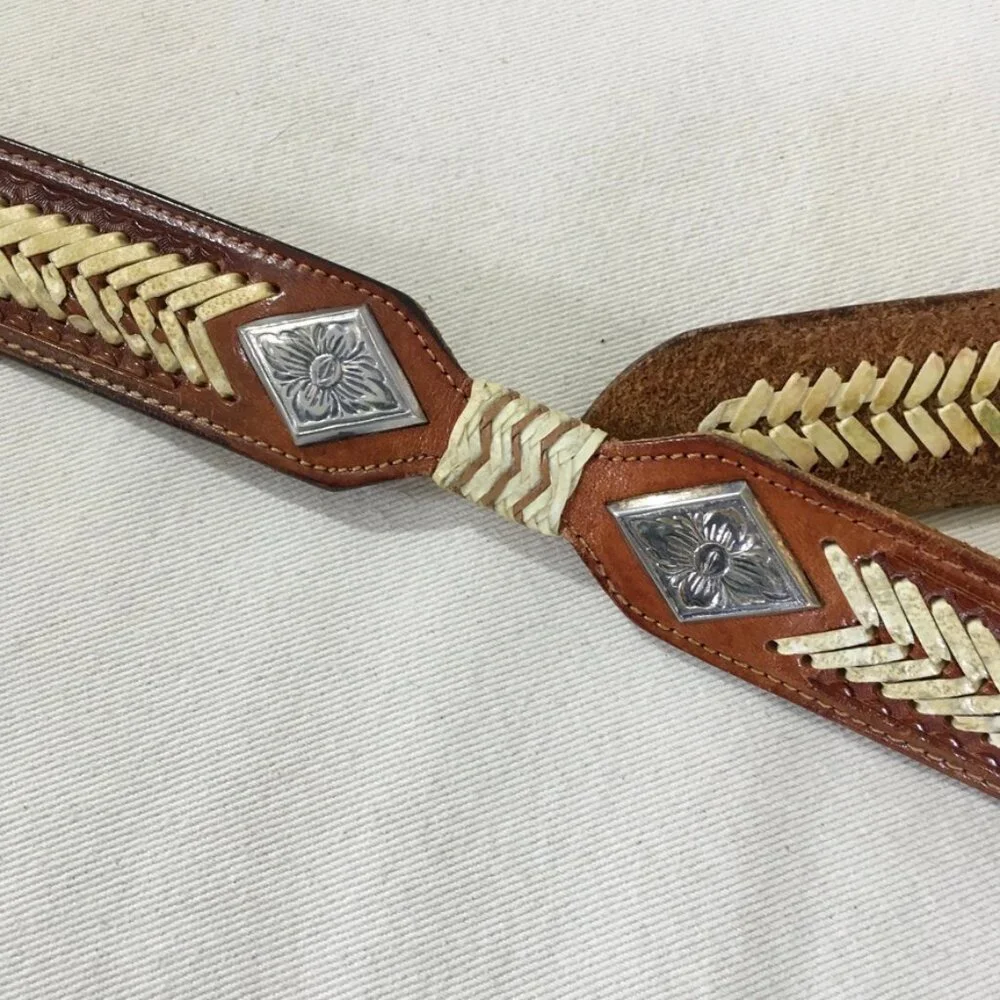 Brown Leather Western Style Belt w/Silver Details Unisex